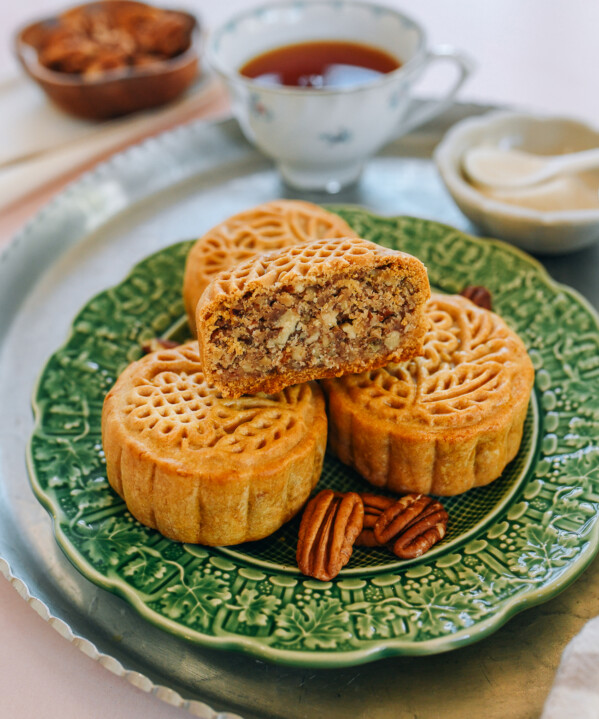 Pecan Pie Mooncakes