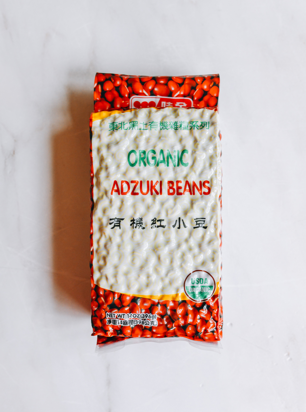 vaccum sealed package of dried adzuki red beans