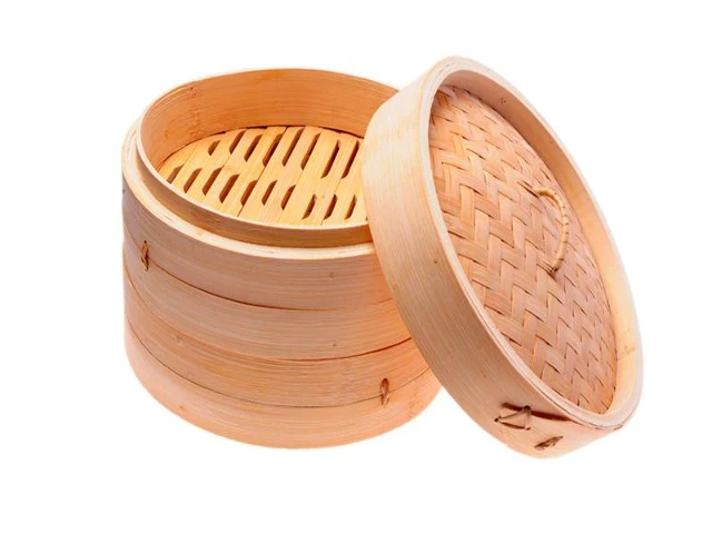 bamboo steamer with two tiers and lid