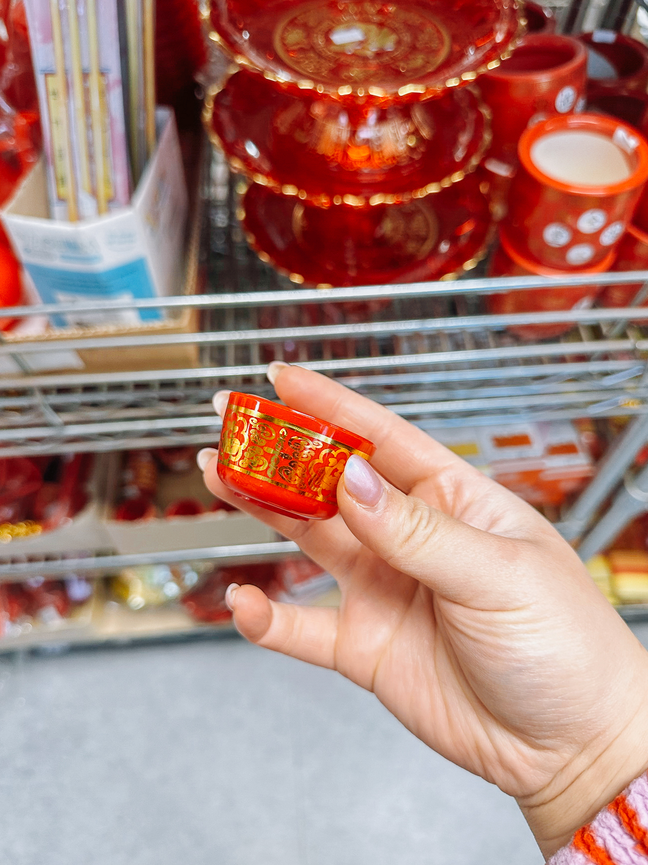 miniature plastic Chinese wine cup