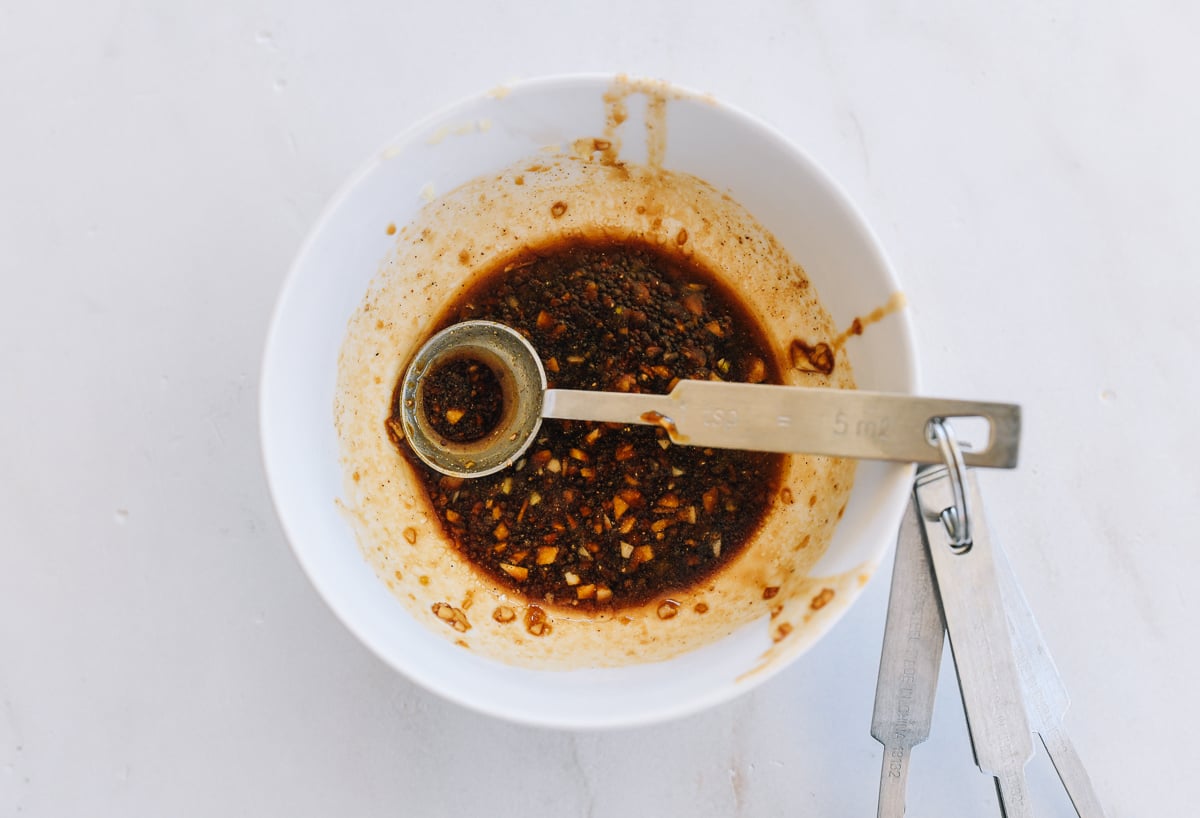 sauce mixture for Chinese spinach salad
