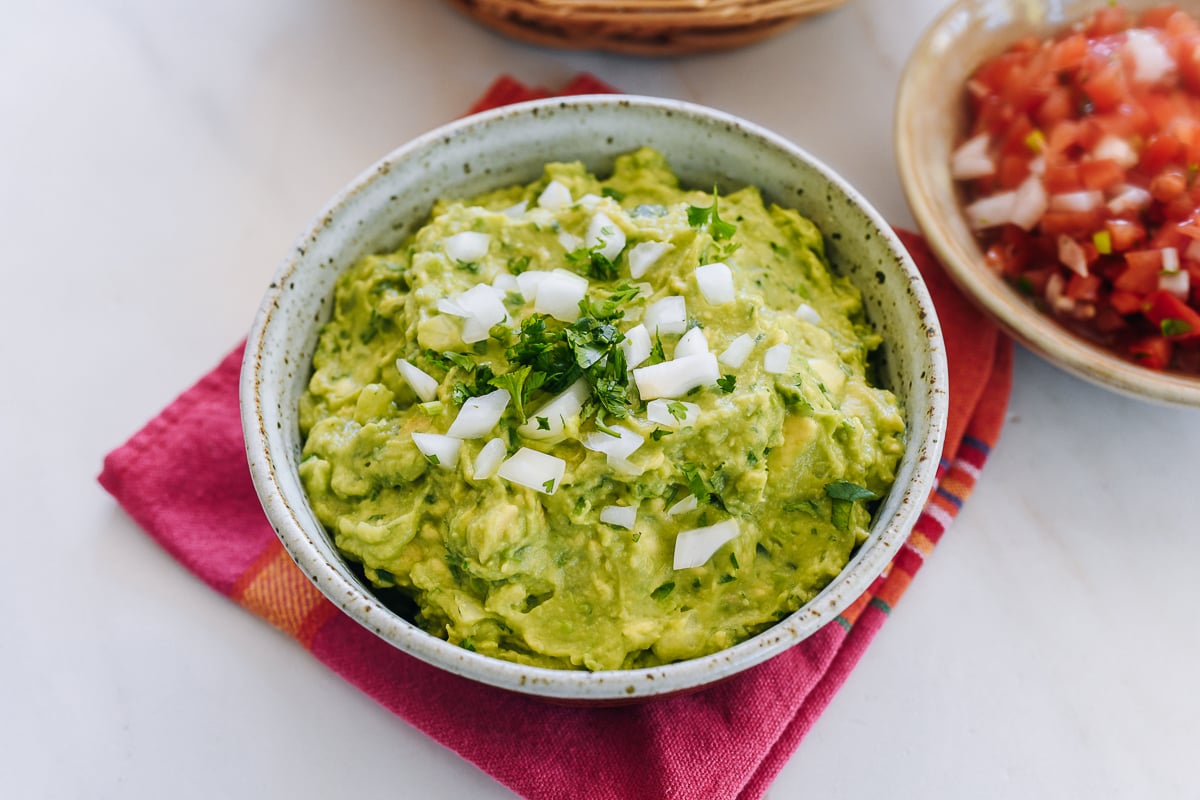 The Best Guacamole is a Simple Onewith just 6 Ingredients!