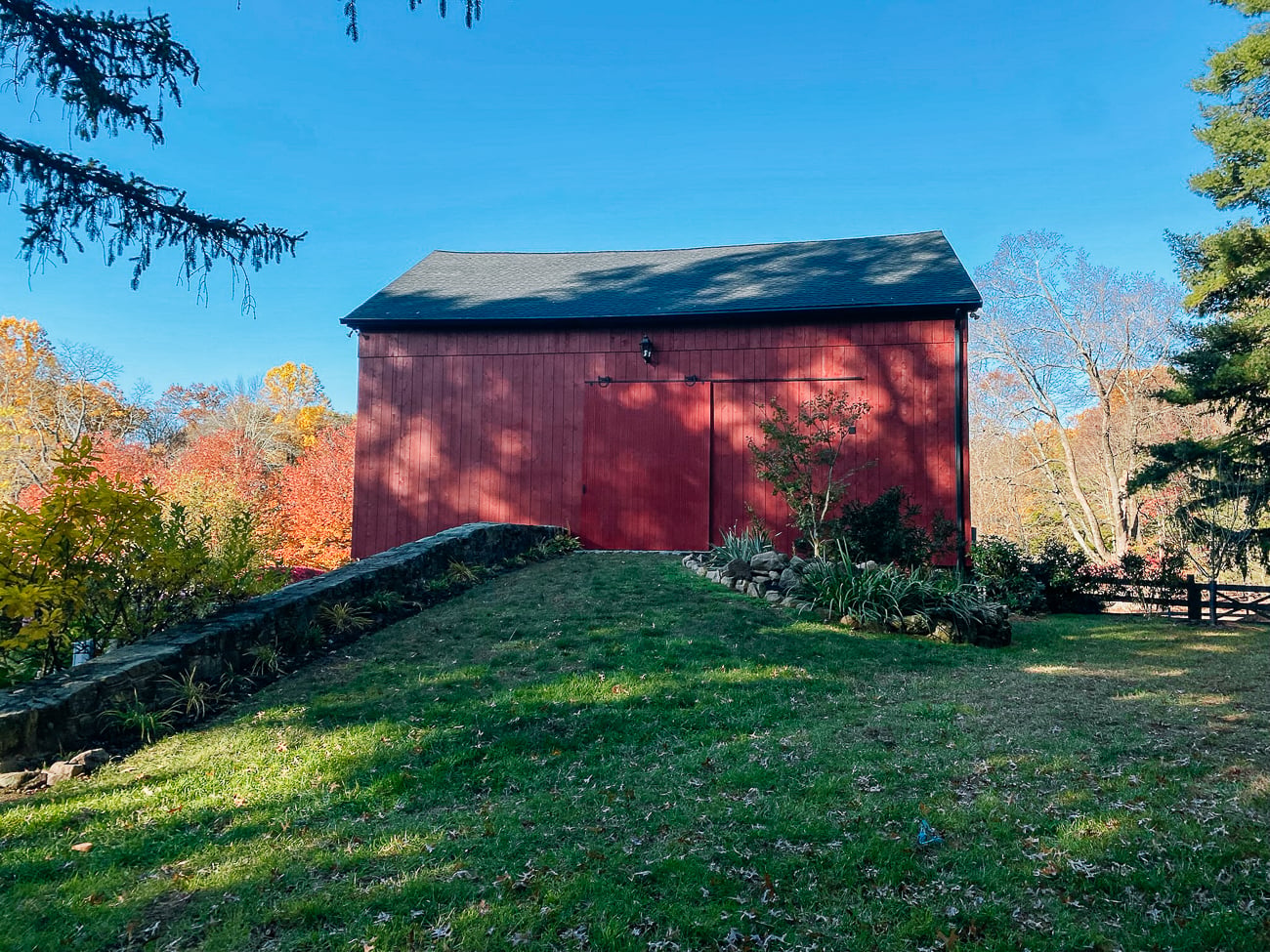 red barn