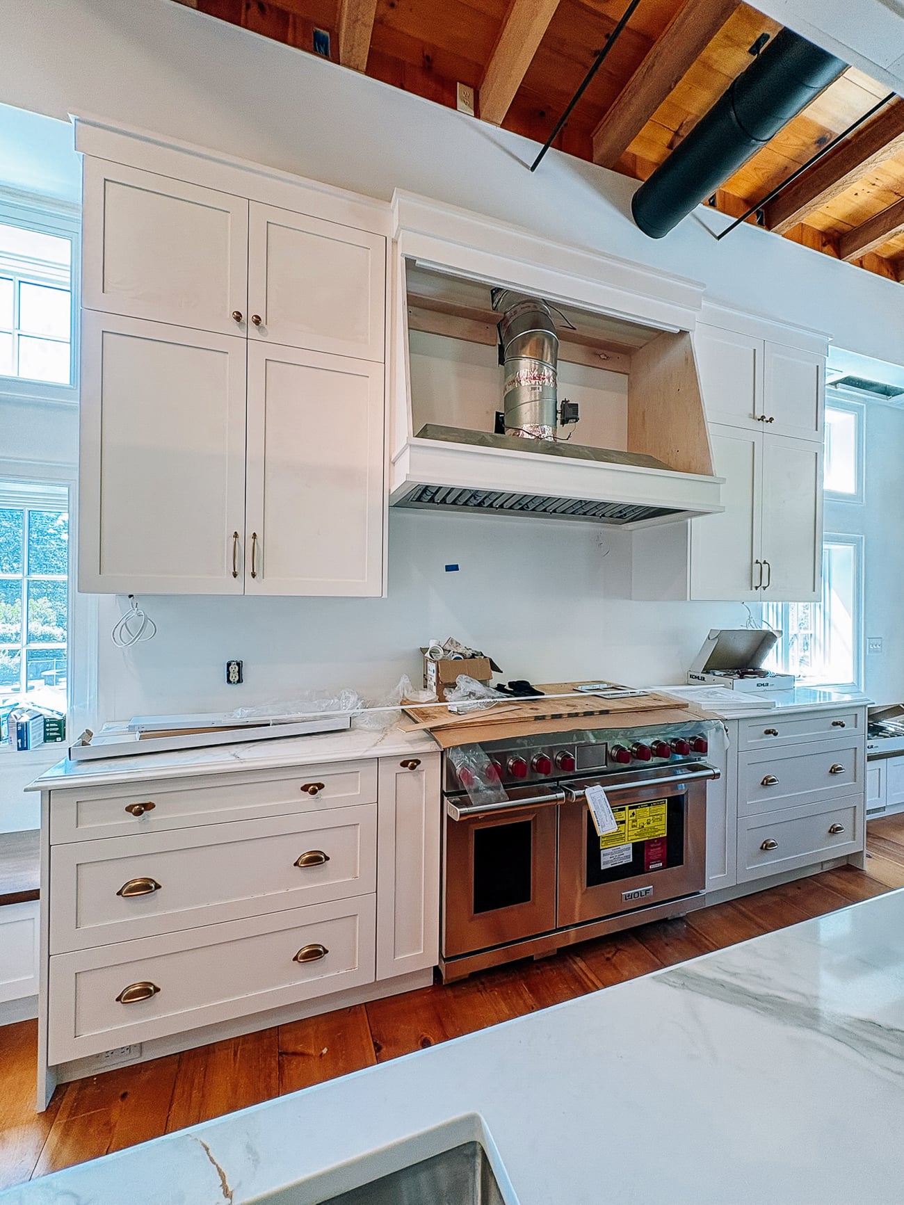 vent hood cabinet